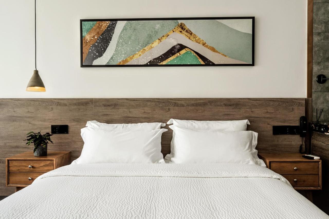 Whispering Mountains Boutique Hotel Zhangjiajie Dış mekan fotoğraf