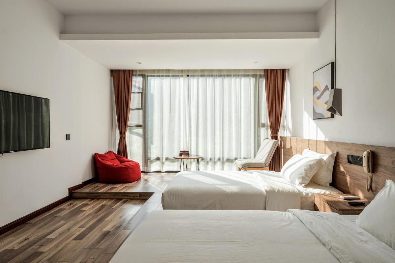 Whispering Mountains Boutique Hotel Zhangjiajie Dış mekan fotoğraf