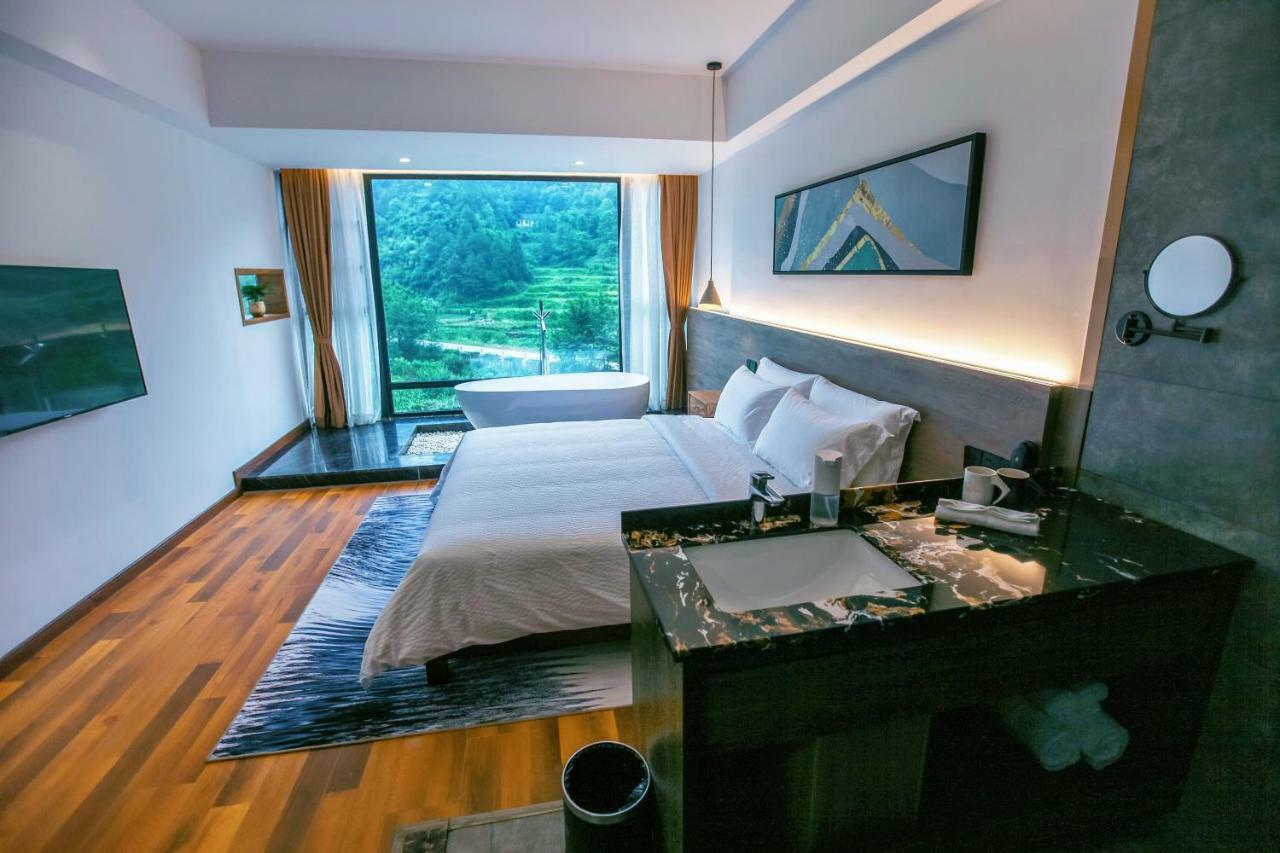 Whispering Mountains Boutique Hotel Zhangjiajie Dış mekan fotoğraf