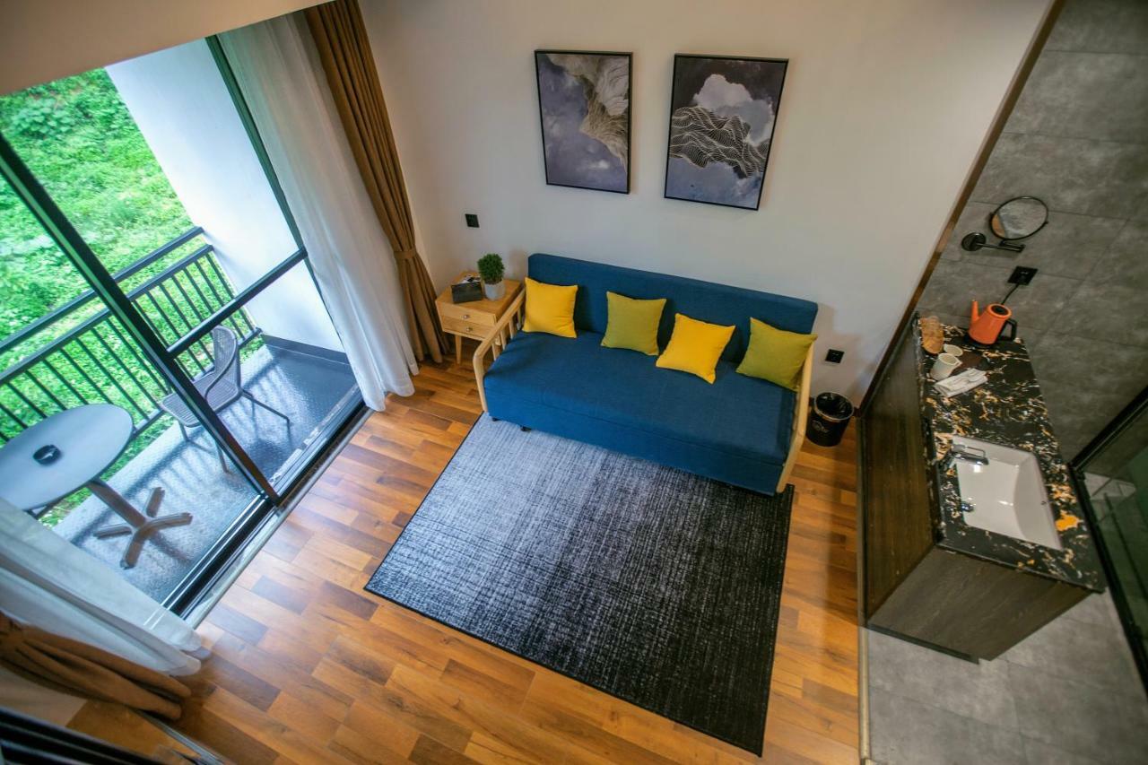 Whispering Mountains Boutique Hotel Zhangjiajie Dış mekan fotoğraf